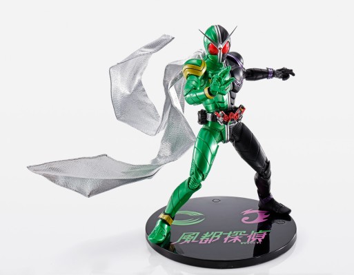 S.H.Figuarts（真骨雕制法）   假面骑士双骑 疾风王牌形态 风都侦探改编动画纪念版