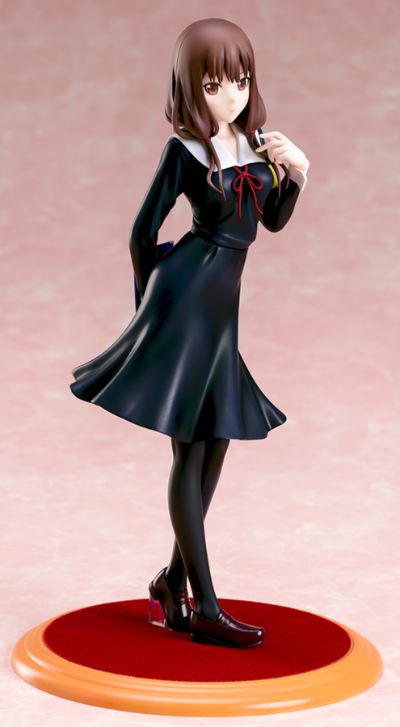 辉夜大小姐想让我告白～天才们的恋爱头脑战～ 伊井野弥子