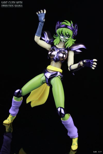 圣闘士圣衣神话 セイントクロスマイス 圣闘士星矢 蛇遣い星座のシャイナ