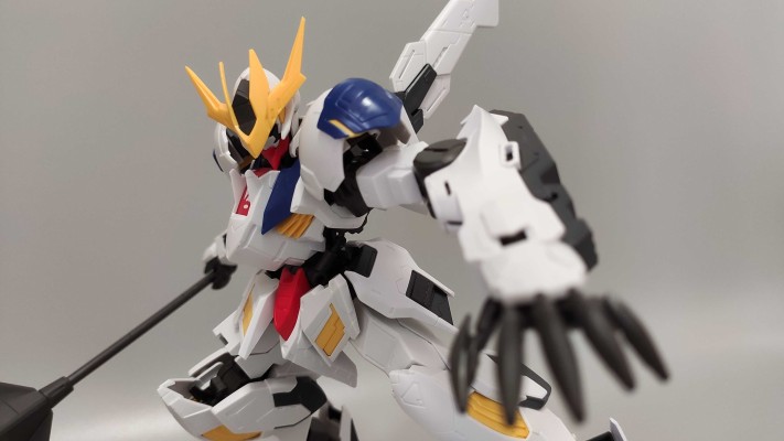 1/100 FULL MECHANICS  巴巴托斯高达天狼座帝王形态