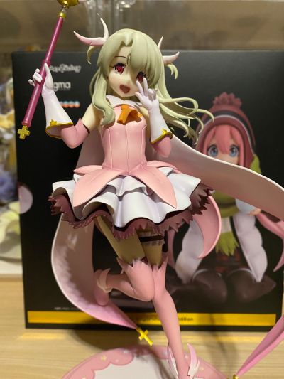 Fate/kaleid liner 魔法少女☆伊莉雅 Prisma☆Phantasm 伊莉雅斯菲尔·冯·爱因兹贝伦 眨眼ver.