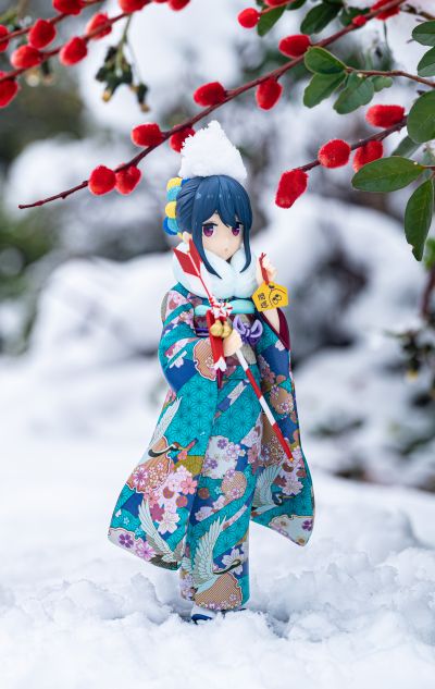 摇曳露营△第二季 志摩凛 振袖