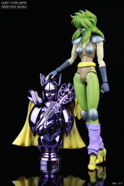 圣闘士圣衣神话 セイントクロスマイス 圣闘士星矢 蛇遣い星座のシャイナ