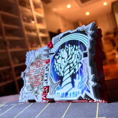 假面骑士圣刃 DX全知全能之力 与 魔导奇幻驱动书 加  破灭驱动器腰带