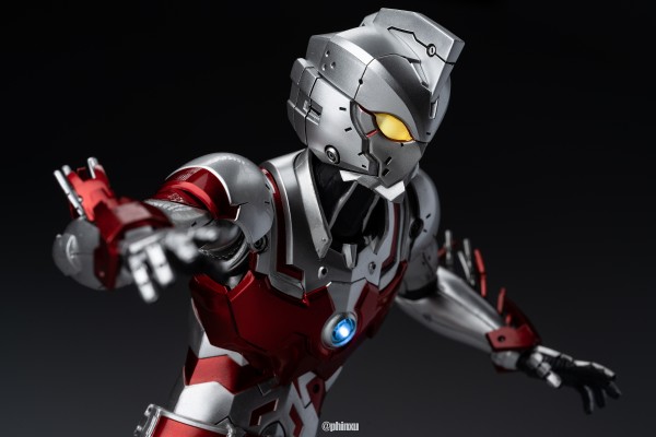 机动奥特曼 艾斯奥特曼装甲  （动画版）