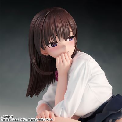 蹲下的JK