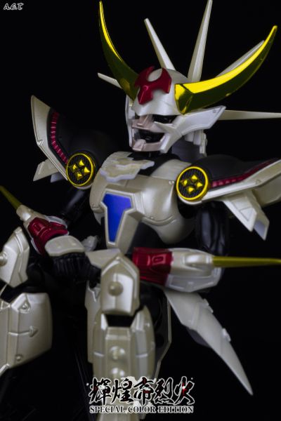 Armor Plus 魔神坛斗士  光明皇帝 火焰神 附带铠甲 (特别配色版)