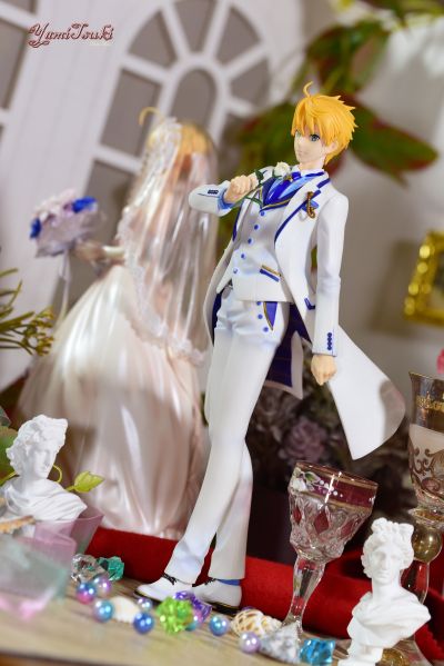 Fate / Grand Order 亚瑟・潘多拉贡 SABER White Rose