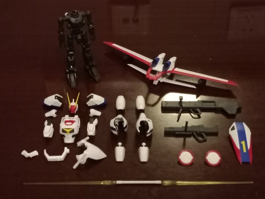 HG 1/144  威龙一号 飞行器一号装备型