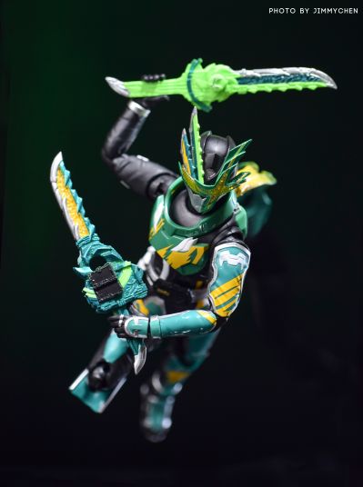 S.H.Figuarts  假面骑士剑斩 猿飞忍者传