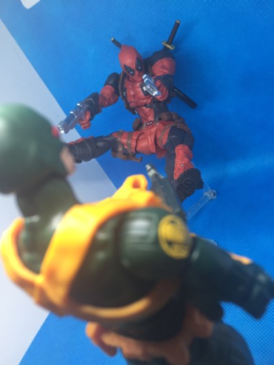 FIGURE COMPLEX   惊异山口式 编号025  死侍 2.0版本