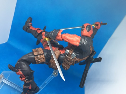 FIGURE COMPLEX   惊异山口式 编号025  死侍 2.0版本