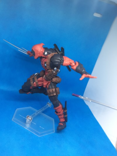 FIGURE COMPLEX   惊异山口式 编号025  死侍 2.0版本