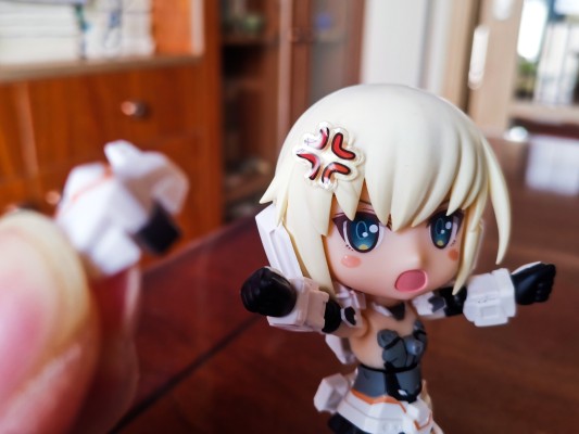 Cu-poche 	机甲少女 轰雷改