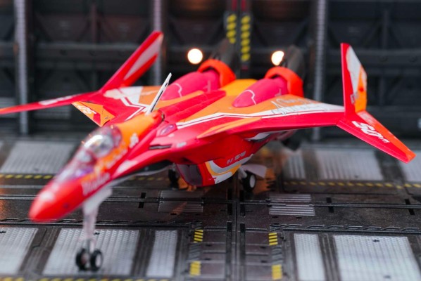 65848 超时空要塞系列 VF-31J 齐格飞“芙蕾雅·薇恩 配色”剧场版 超时空要塞Δ