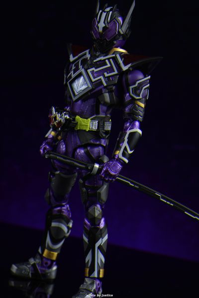 S.H.Figuarts 假面骑士零一 外传 假面骑士灭亡迅雷 假面骑士灭亡迅雷