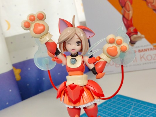 装甲娘 LBCS：地缚喵 小樱亚美