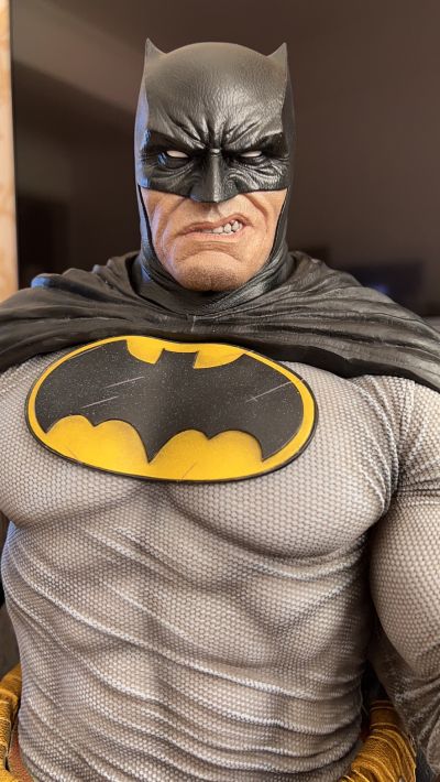 MMDCDK3-01BL  黑暗骑士3：大师赛 蝙蝠侠 黑色版