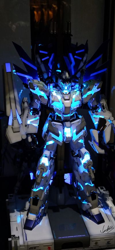 PG 1/60  完美独角兽高达