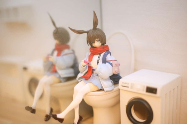 压泡面手办 明日方舟 阿米娅 -能量联结-