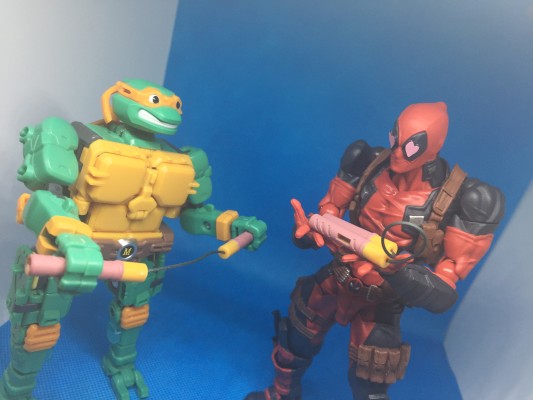 FIGURE COMPLEX   惊异山口式 编号025  死侍 2.0版本