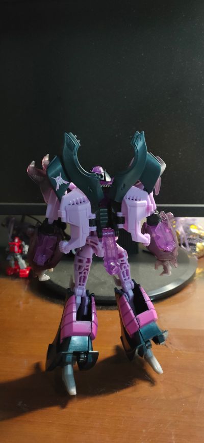 变形金刚プライム AM-33 ファ伊娜尔娃トル メガ特朗