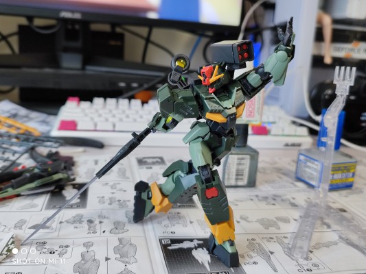 HG 1/144  量子型00指挥官高达