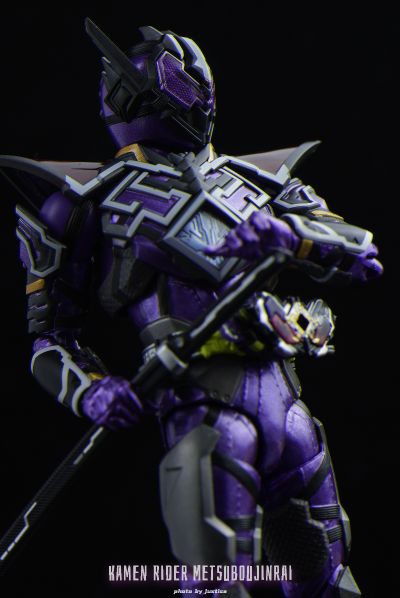 S.H.Figuarts 假面骑士零一 外传 假面骑士灭亡迅雷 假面骑士灭亡迅雷