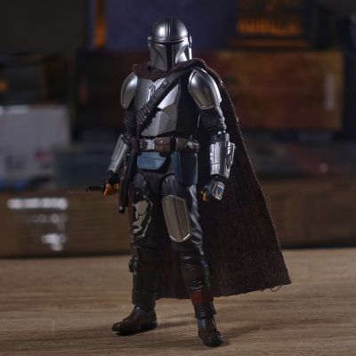 MAFEX 编号129 星球大战：曼达洛人 曼达洛人