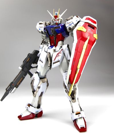 METAL BUILD 机动战士高达SEED GAT-X105 强袭高达  -METAL BUILD系列10周年纪念版-