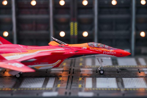 65848 超时空要塞系列 VF-31J 齐格飞“芙蕾雅·薇恩 配色”剧场版 超时空要塞Δ