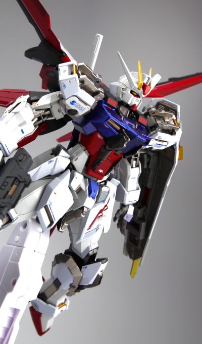 METAL BUILD 机动战士高达SEED GAT-X105 强袭高达  -METAL BUILD系列10周年纪念版-