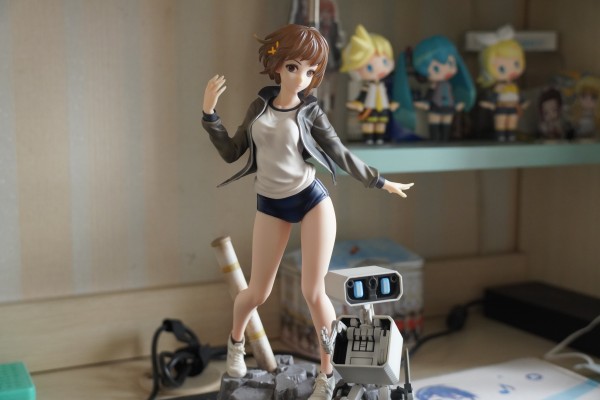 ARTFX J 十三机兵防卫团 南奈津乃 与 BJ