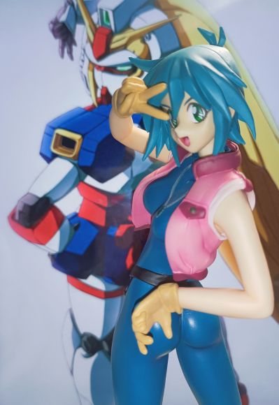 RAHDX 高达 SIDE6 阿莉比・比亚兹利