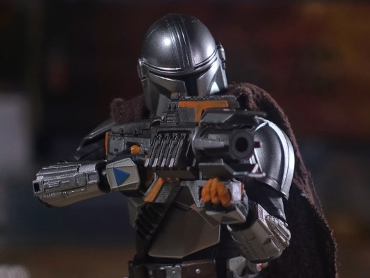 MAFEX 编号129 星球大战：曼达洛人 曼达洛人