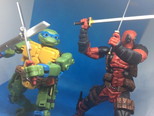 FIGURE COMPLEX   惊异山口式 编号025  死侍 2.0版本