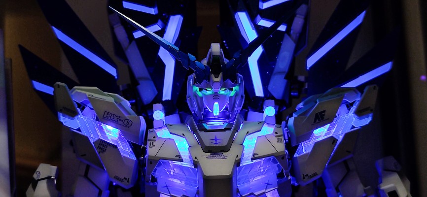 PG 1/60  完美独角兽高达