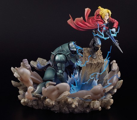 钢之炼金术士 FULLMETAL ALCHEMIST  爱德华·艾尔利克 与 阿尔芬斯·艾尔利克
