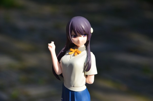 青梅竹马绝对不会输的恋爱喜剧 可知白草