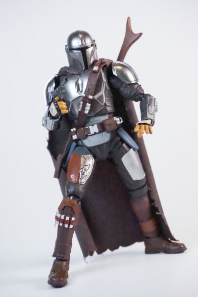 S.H.Figuarts 曼达洛人 曼达洛人(贝斯卡金属装甲)