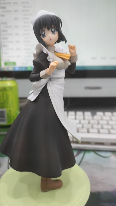 零之使魔 三美姬的轮舞 露易丝 制服