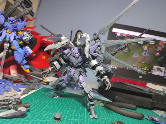 30MM bEXM-15C 波鲁塔诺瓦 （特种部队所属机）