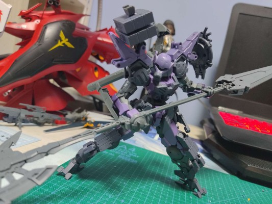 30MM bEXM-15C 波鲁塔诺瓦 （特种部队所属机）