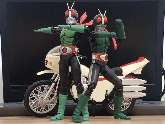 S.H.Figuarts 假面骑士 假面骑士旧2号＆疾风号（改造版）套装