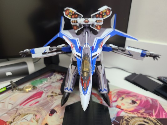 DX 超合金 超时空要塞DELTA 绝对LIVE VF-31J 齐格飞 疾风·伊梅尔曼专用机 【FAULD投影单元装备】