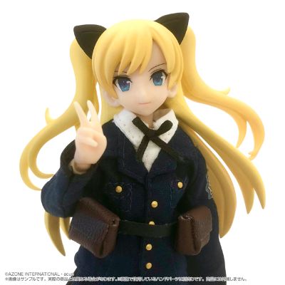 突击莉莉 搭配娃娃 / 伊达降瑠