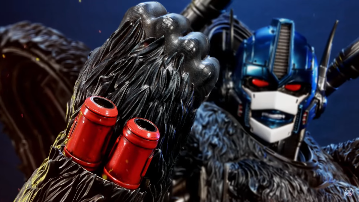 变形金刚：超能勇士 猩猩队长 / 擎天圣