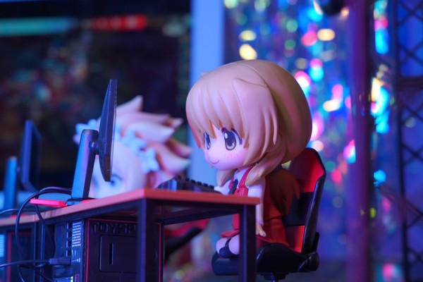 粘土人 #308 向阳素描×蜂窝 宫子