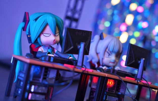 粘土人 #308 向阳素描×蜂窝 宫子