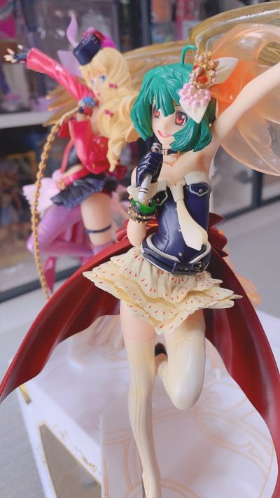 一番赏 劇場版超時空要塞F（Frontier） 恋離飛翼 -サヨナラノツバサ- 翼に風を、銀河に歌を！ B賞 ランカ・リー SpecialウィングVer.  